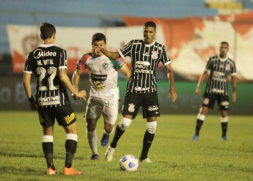 Vital e Varanda no duelo entre Corinthians e Salgueiro-PE