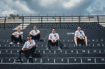 Equipes de e-sports do Corinthians tm novo uniforme