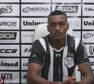 Matheus Alexandre, de 20 anos, foi contratado em abril de 2019 e nunca pisou no Corinthians; emprestado duas vezes para a Ponte Preta, time que o vendeu, e agora está na Inter de Limeira