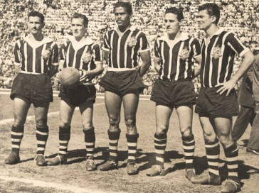 Claudio, Luizinho, Baltazar, Carbone e Mário, o quinteto histórico do Corinthians