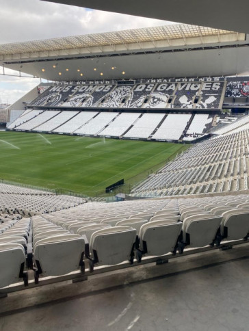 Gaviões prepara mosaico na Neo Química Arena