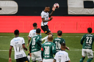 Raul Gustavo durante D�rbi entre Corinthians e Palmeiras, na Neo Qu�mica Arena