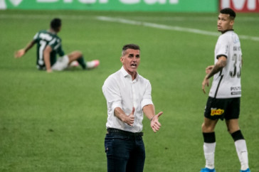 Mancini durante D�rbi entre Corinthians e Palmeiras, na Neo Qu�mica Arena