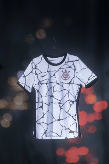 Nova camisa do Corinthians de frente