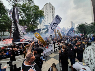 Imagens do protesto no Parque São Jorge
