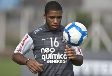 Jucilei contratado pelo Corinthians em 2009 e foi vendido para a Rssia em 2011
