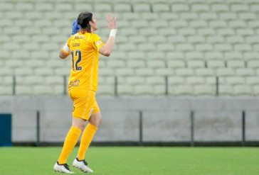 Goleiro C�ssio durante jogo entre Corinthians e Fortaleza, no Castel�o, pelo Campeonato Brasileiro