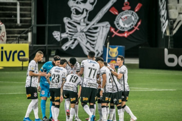 Elenco reunido para jogo entre Corinthians e Atl�tico-MG, pelo Campeonato Brasileiro