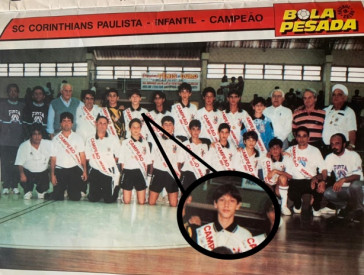 Diogo Siston venceu campeonato infantil com o futsal do Corinthians aos 13 anos