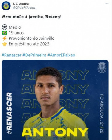 Antony foi anunciado como reforço do Arouca, de Portugal
