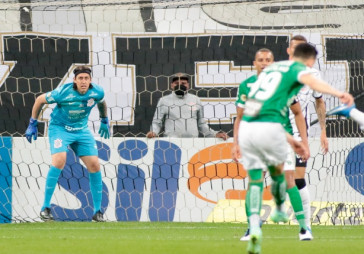 C�ssio atuando no jogo entre Corinthians e Juventude, pelo Campeonato Brasileiro