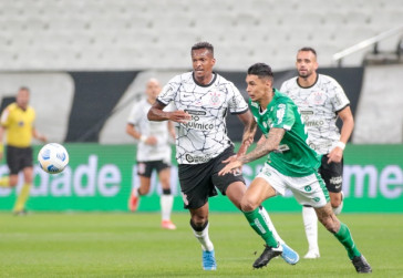J� e Renato Augusto na partida entre Corinthians e Juventude, na Neo Qu�mica Arena