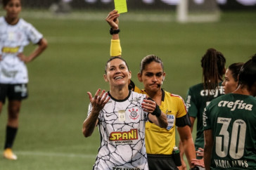 Gabi Zanotti durante partida entre Corinthians e Palmeiras, pelo Brasileir�o Feminino
