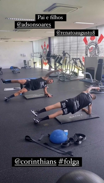 Dupla do Corinthians treino no CT Joaquim Grava