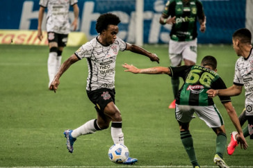 Willian durante partida entre Corinthians e Am�rica-MG, pelo Brasileiro, na Neo Qu�mica Arena