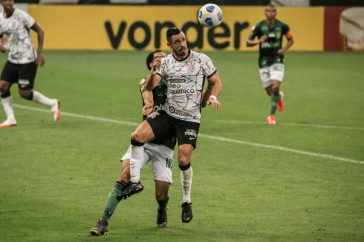 Giuliano em partida contra o Am�rica-MG, na Neo Qu�mica Arena, pelo Campeonato Brasileiro