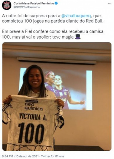 Corinthians homenageia Vic Albuquerque pela marca de 100 jogos pelo clube