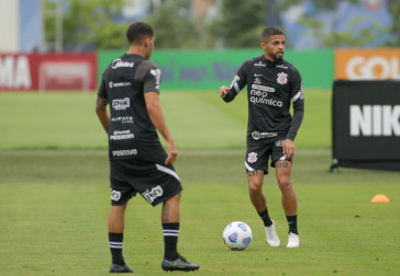Vitinho no �ltimo treino do Corinthians antes do jogo contra o Atl�tico-MG