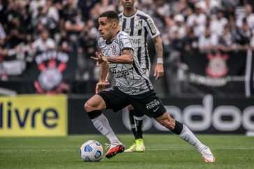 Gabriel no jogo entre Corinthians e Santos que aconteceu na Neo Qu�mica Arena