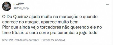 Torcida do Corinthians elogia Du Queiroz em jogo contra o Athletico-PR