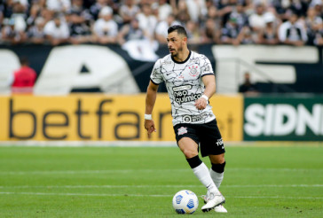 Giuliano no jogo entre Corinthians e Gr�mio, pelo Campeonato Brasileiro