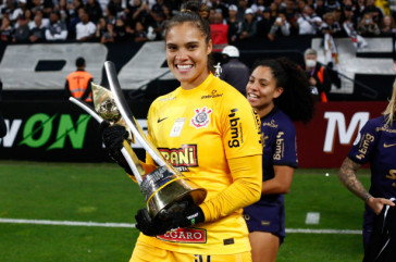 Natascha conquistou trs ttulos em seu primeiro ano de Corinthians