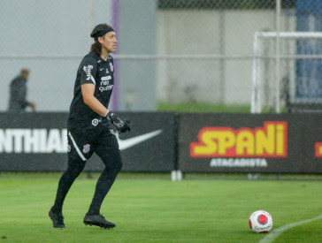 Cssio jogou o primeiro tempo do jogo-treino e depois deu lugar para Matheus Donelli