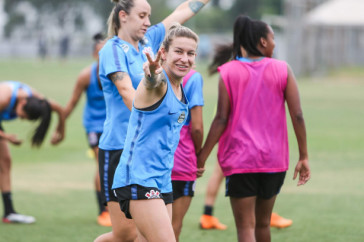 Cacau fez parte do primeiro título do Corinthians na Libertadores Feminina; equipe é tricampeã da competição