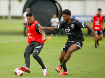 Mantuan e Gil treinam juntos nesta sexta-feira
