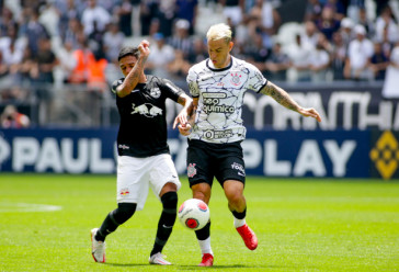 R�ger Guedes na partida entre Corinthians e Red Bull Bragantino deste domingo