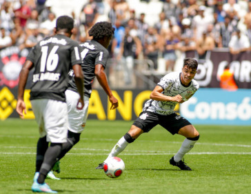 Roni no jogo entre Corinthians e Red Bull Bragantino neste domingo