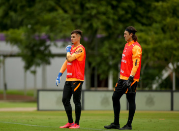 Matheus Donelli e C�ssio juntos em treino do Tim�o