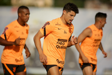 Rafael Ramos durante treino do Corinthians
