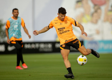 Rafael Ramos durante treino do Corinthians