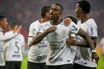 Raul Gustavo ap�s gol contra o Internacional
