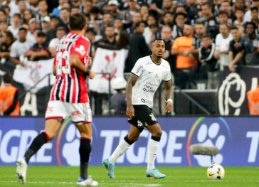 Raul Gustavo foi escolhido como titular para o jogo deste domingo