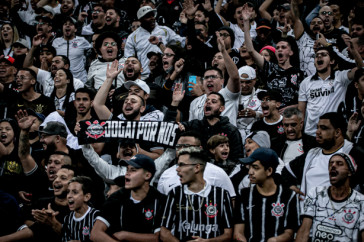 Torcida marcou presen�a na Neo Qu�mica Arena