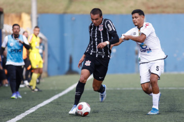 Giovane durante Corinthians e S�o Bernardo pelo Paulist�o Sub-20