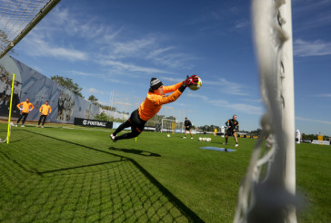 C�ssio durante treino do Corinthians