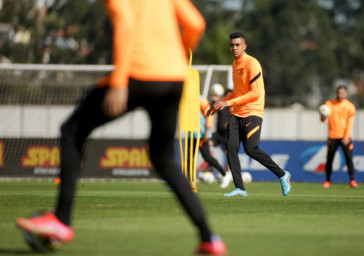 Victor Cantillo durante treino do Corinthians