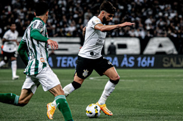 Yuri Alberto em a��o contra o Coritiba