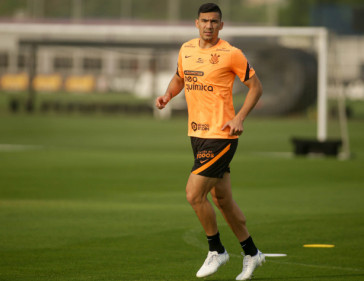 Balbuena em �ltimo treino do Corinthians antes da final da Copa do Brasil