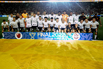 Elenco na final da Copa do Brasil