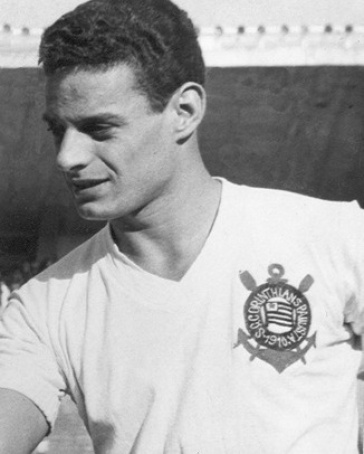 Roberto Belangero foi um dos destaques do Corinthians na dcada de 1950