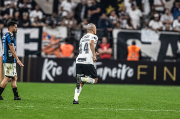 Gabriel Moscardo estreou entre os profissionais do Corinthians contra o Liverpool, do Uruguai
