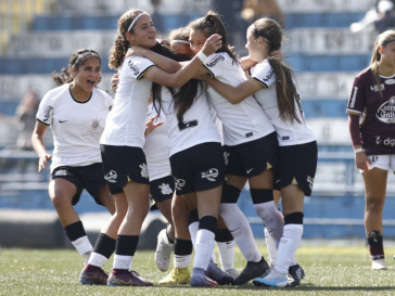 Futebol feminino: Corinthians é campeão do Festival Paulista Sub-14