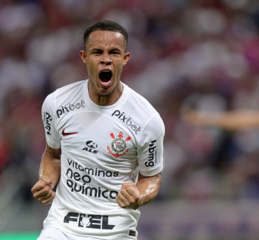 Pedro comemorando o seu primeiro gol marcado pelo Corinthians