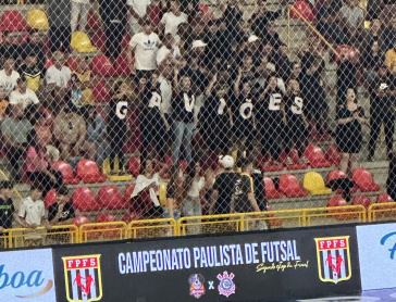 Membros da Gavies marcaram presena na Arena Sorocaba