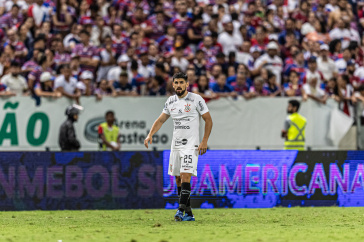 Bruno M�ndez durante a partida da Sul-Americana