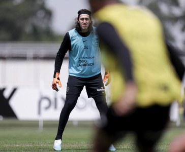C�ssio durante treinamento no CT Joaquim Grava